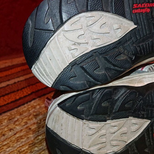 Salomon sports shoes like new, size 36
