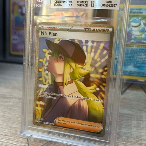 N's Plan SIR #170 Black Bolt card like new