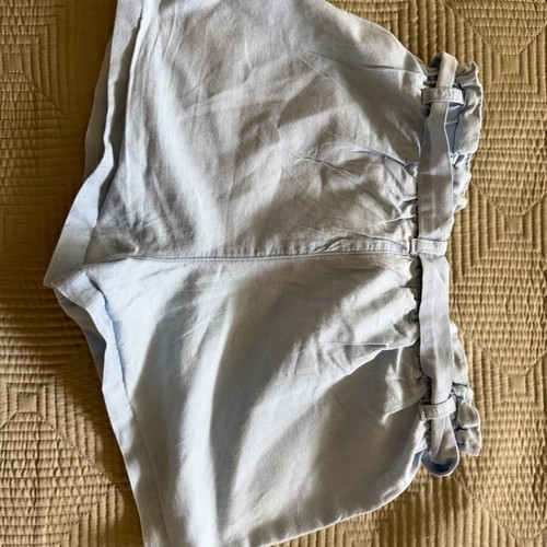Vince Camuto shorts used, girls size 12, blue