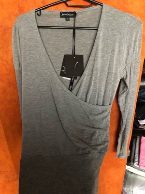 Branded women's blouse new, size XS