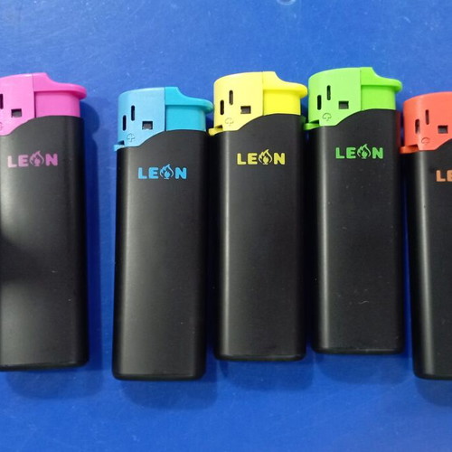 Leon lighters set of 5 multicolor windproof new