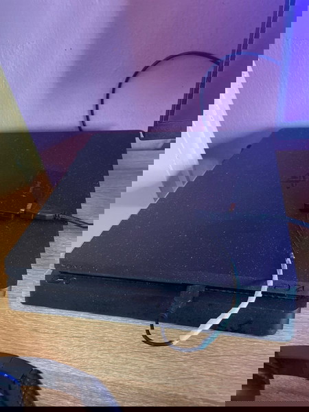 Ps4 slim