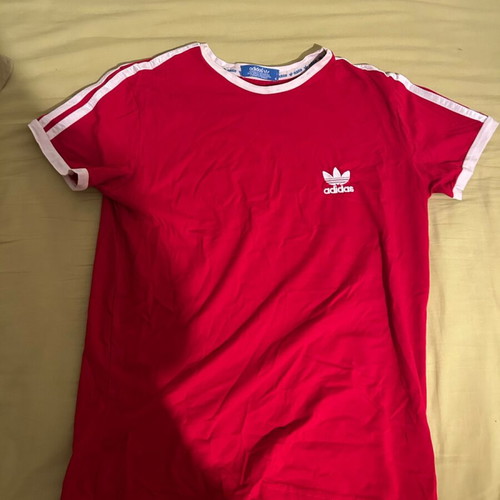 Adidas T-Shirt like new, size S-M, white and red