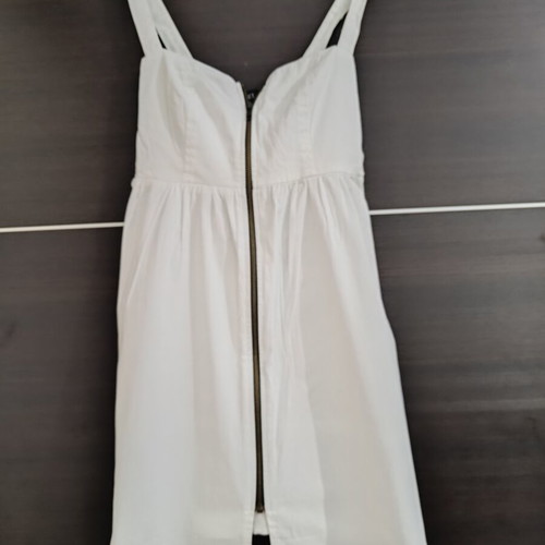 Anel white dress like new with zipper and back smocking