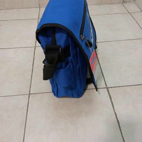 Messenger bag new blue shoulder with durable material and pockets