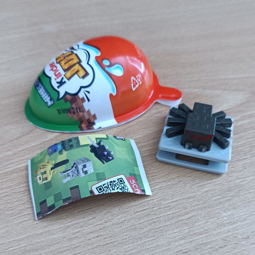 Kinder Joy Minecraft Figures 2025-2026 New