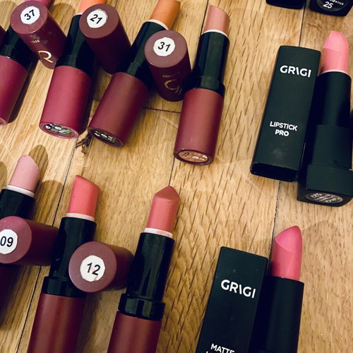 Golden Rose, Grigi and Barbara Bort lipsticks, set of 17