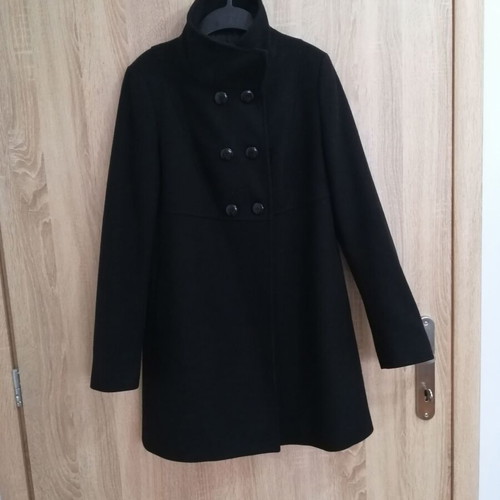 Benetton coat size XS-S like new, black