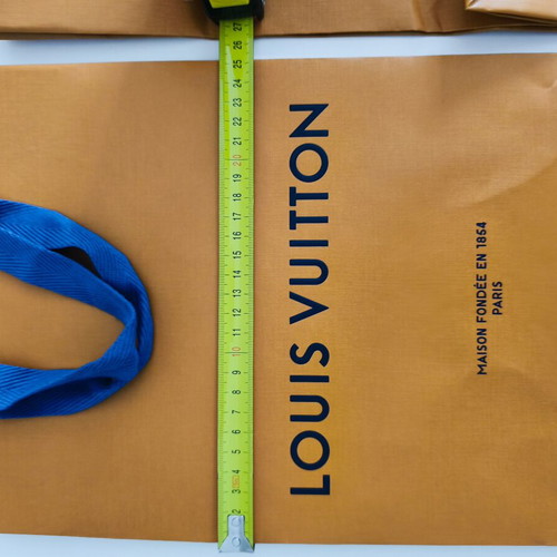 Louis Vuitton gift bags set of 2, luxury quality, new