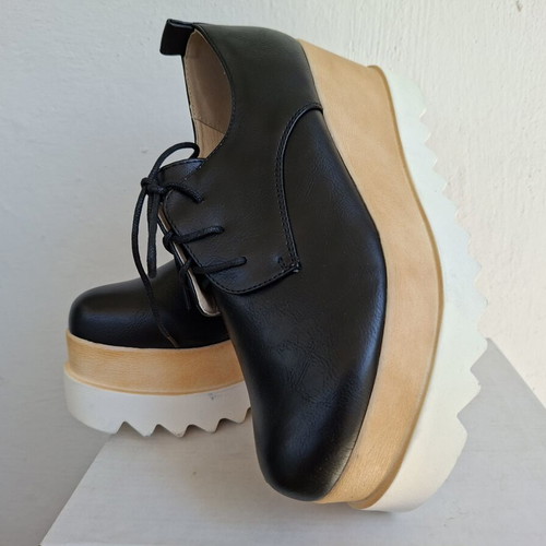 Lace-Up Platform Shoes New Black With Beige White Sole