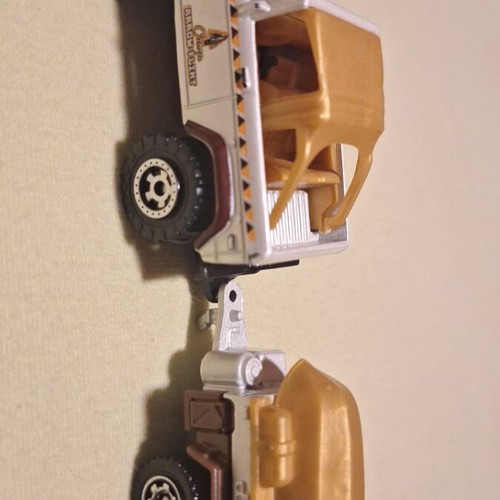 1972 Ford Bronco 4x4 with Trailer Diecast Model like new