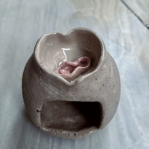 Handmade ceramic aroma diffuser