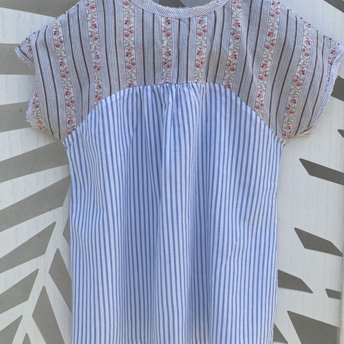 Zara top like new, mixed fabrics, striped bottom, size 164 cm