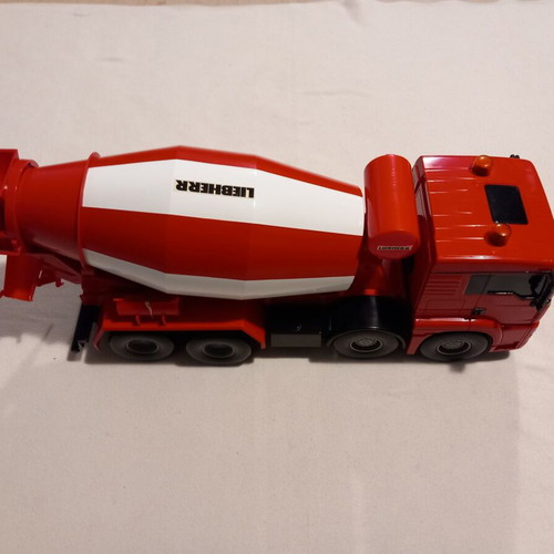 Dickie Spielzeug MAN Cement Mixer Truck like new, large size