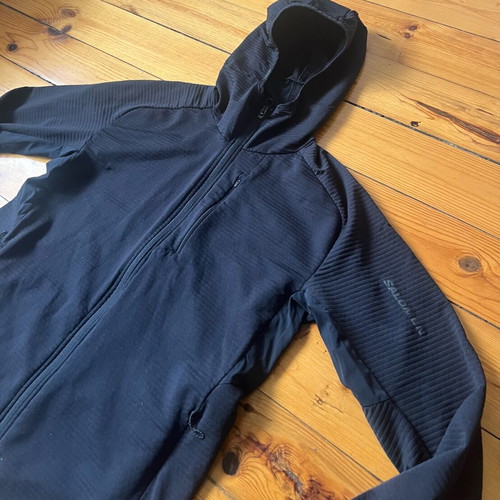 Salomon Essential Lightwarm Hoodie Stretch black, like new, size L