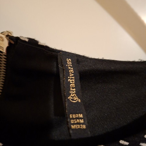 Stradivarius dress size M like new, black and white