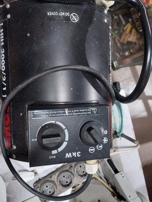Rowi HIH 3000/2 air heater used 3kW with temperature settings