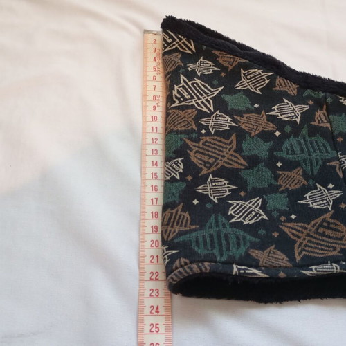 Unisex Winter Neck Warmer with Warm Fleece Lining Geometric Pattern