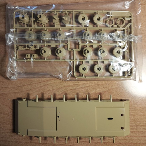 M1A1 Abrams Mine Plow 1/35 Tamiya like new