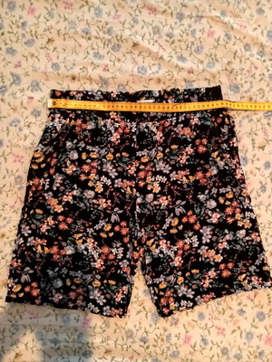 Soft shorts with pockets used, multicolor, size M