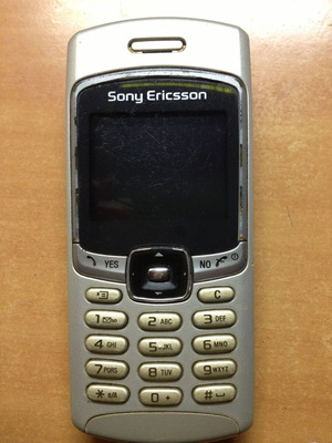 Sony Ericsson T230 used, silver black without charger and battery