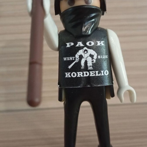 Playmobil fan figure of PAOK with team flag like new