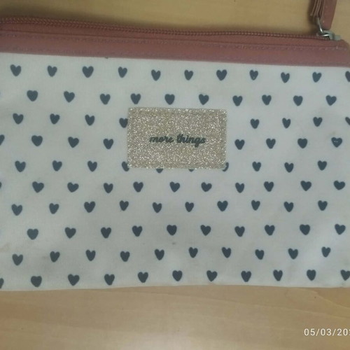 Women's bags used, pack of 4 in various colors