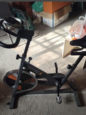 Speeding Mountain (X-FIT) Exercise Bike like new