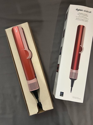 Dyson Airstrait hair straightener brand new, US plug