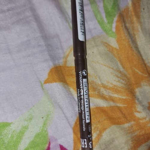 Twist Waterproof Retractable Eye Liner Seventeen Number 3 new