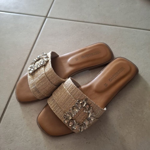 Attrattivo sandals used with crystals, size 38, beige