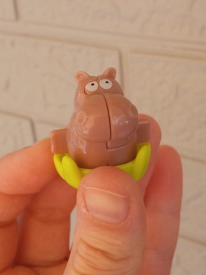 Kinder Hippo toy figure like new