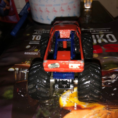 Monster truck like new