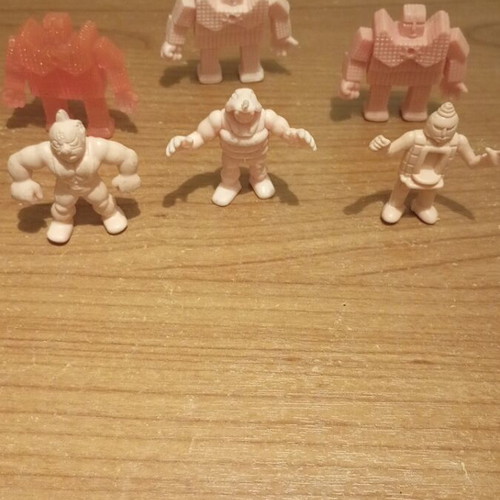 Aliens used, pack of 6 figures