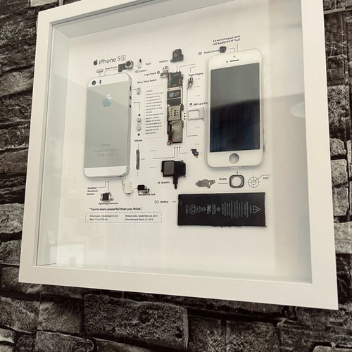 IPhone 5s framed collectible like new, white-gold wood