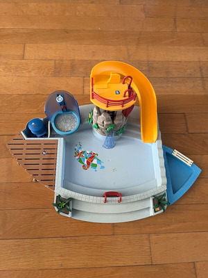 Playmobil πισίνα Water Park με μεγάλη νεροτσουλήθρα