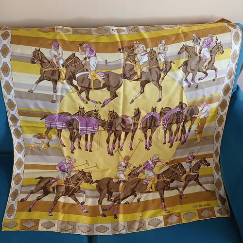 Hermes silk scarf 90×90 cm like new, multicolor