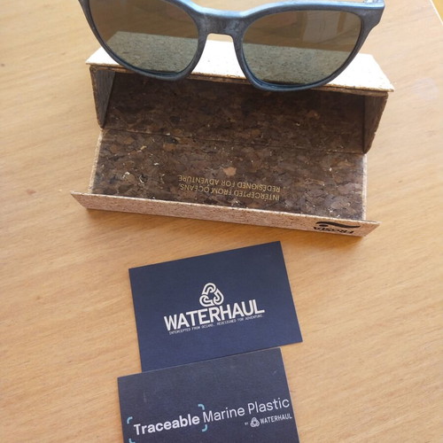 Waterhaul Frosta sunglasses new, black, recycled ocean plastic frame