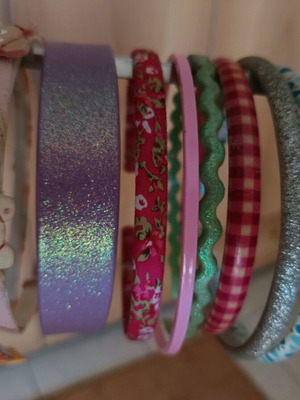 9 Hairbands for Girls Like New