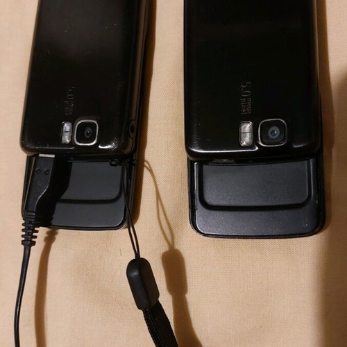 Nokia 6600i mobile phones used, pack of 2, with charger and accessories