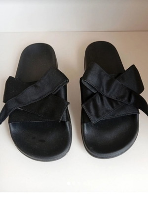 Zara slippers used black satin bow