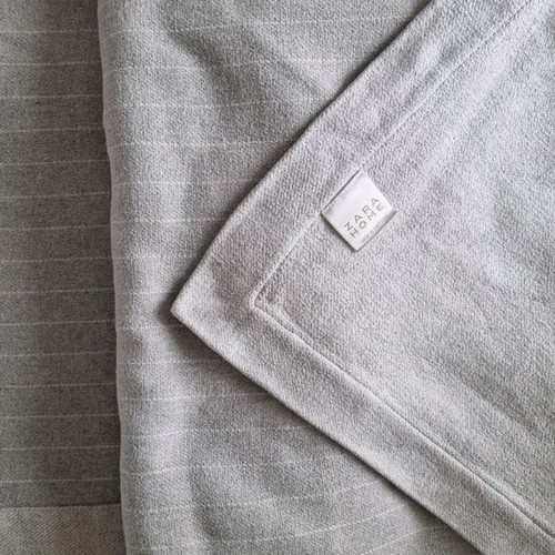 Zara Home double-sided quilt 270×280cm like new, machine washable