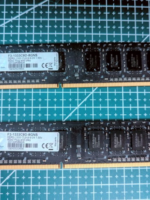 DDR3-1333 8GB RAM kit (4GBx2) with 2GB Transcend gift