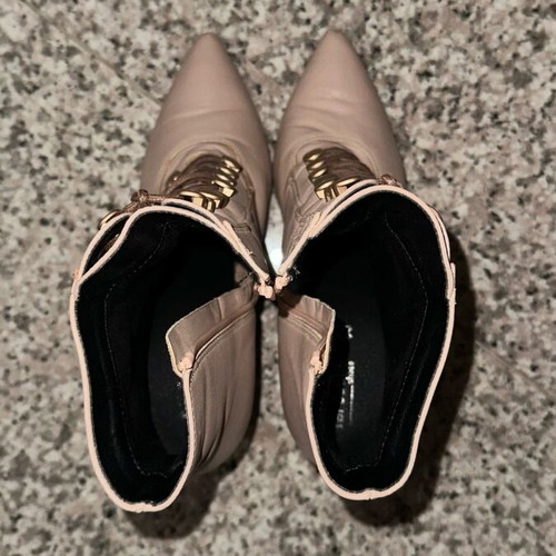 Fardoulis women's leather heeled ankle boots like new, size 37, beige