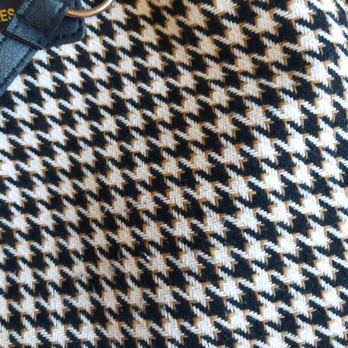 Soft shoulder bag like new
