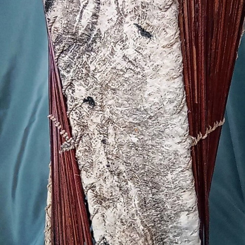 Handmade rustic table lamp with birch bark and wooden rods, used, 32 cm