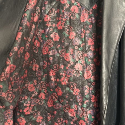 Leather coat size M used, black with batwing sleeves