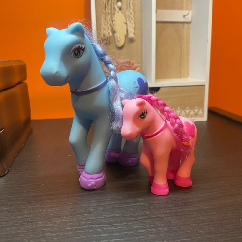 My Sweet Pony set by Simba Toys like new, 2 ponies