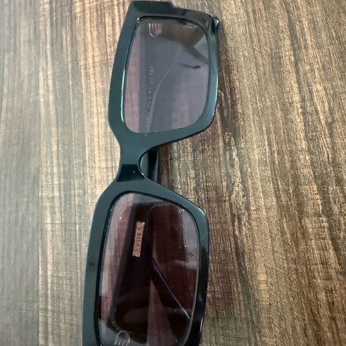 Epoka Sinatra C01 women's sunglasses used, black