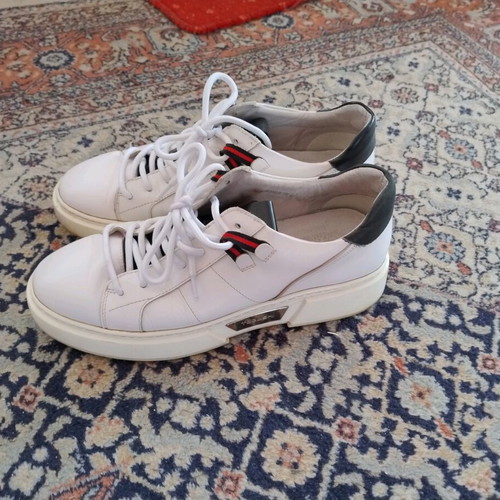 Togoshi men's sneakers like new, white, sporty, size 43